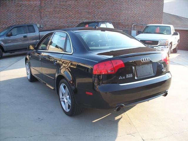 Audi A4 Comfort Plus Nav/levinson Sedan