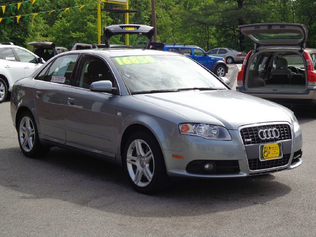 Audi A4 2008 photo 3