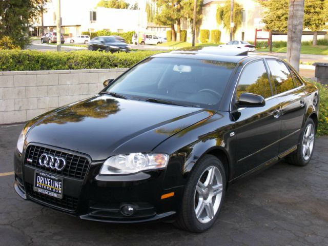 Audi A4 2008 photo 2