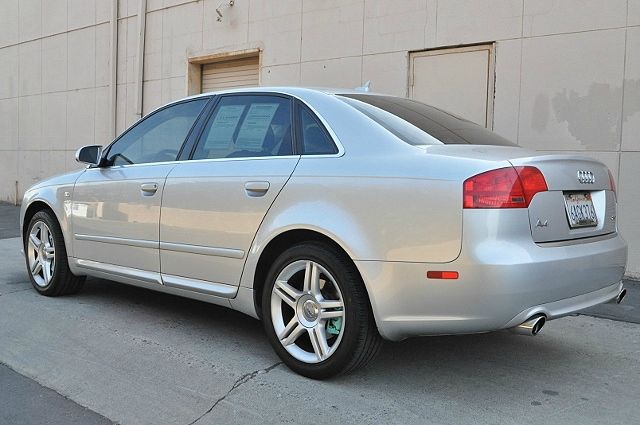 Audi A4 2008 photo 2