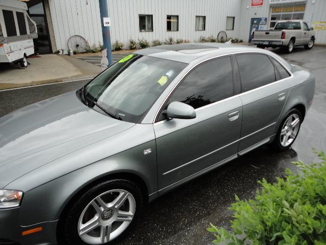 Audi A4 2008 photo 2