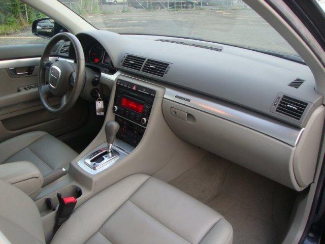 Audi A4 2008 photo 4