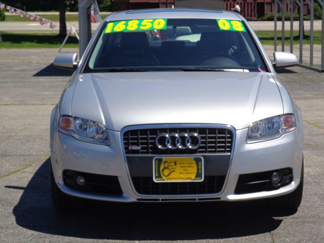 Audi A4 2008 photo 1