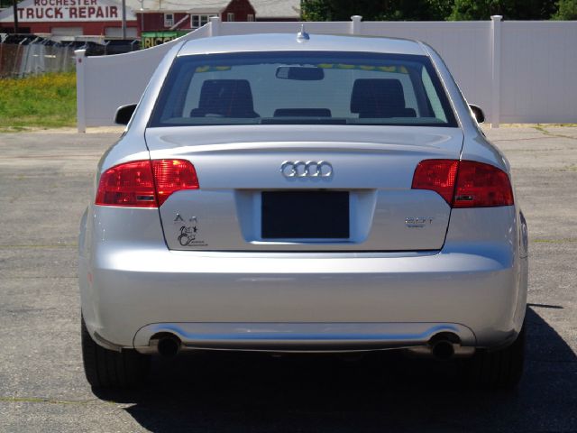 Audi A4 2008 photo 4