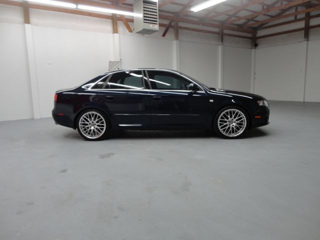 Audi A4 2008 photo 61