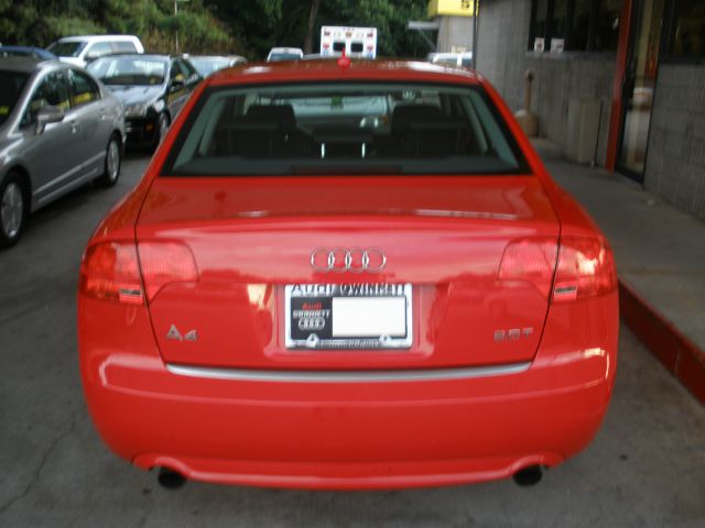 Audi A4 2008 photo 1