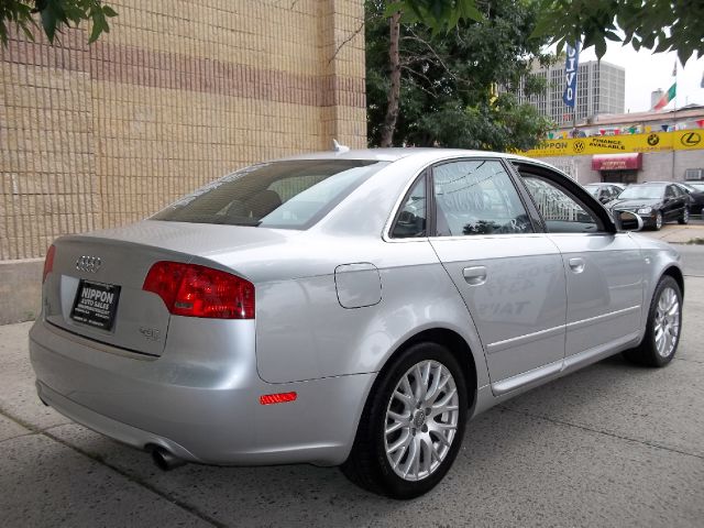 Audi A4 2008 photo 3