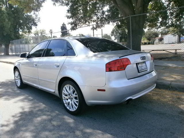 Audi A4 2008 photo 3