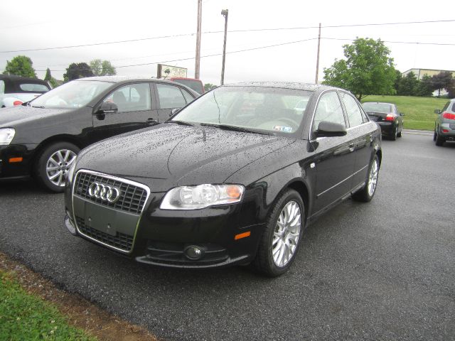 Audi A4 2008 photo 1