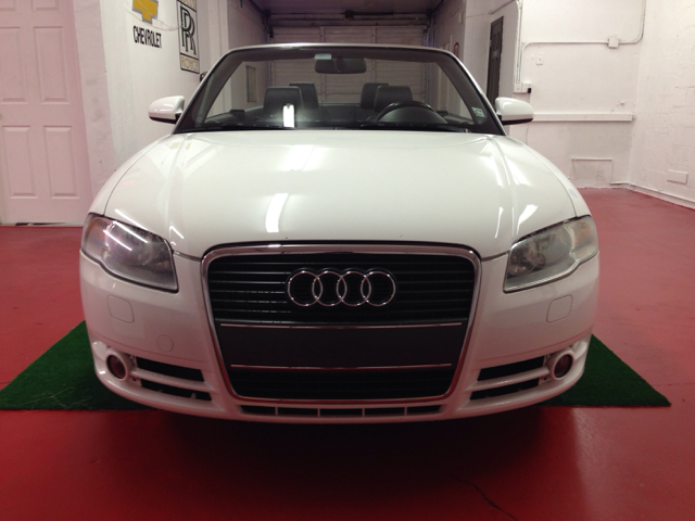 Audi A4 2008 photo 4