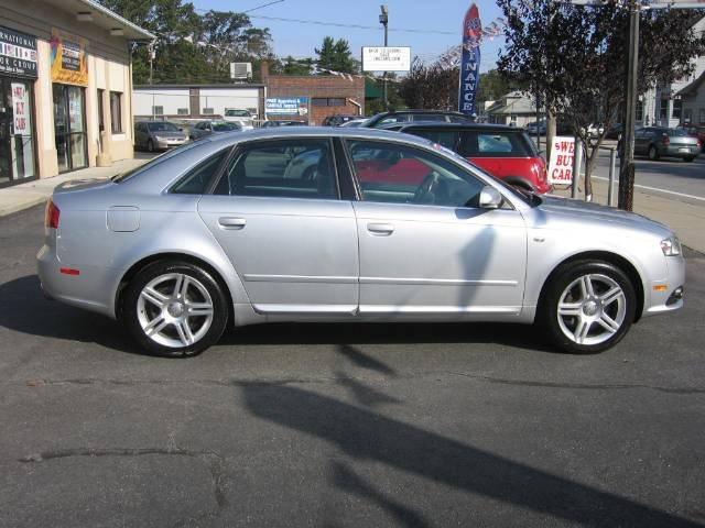 Audi A4 2008 photo 2