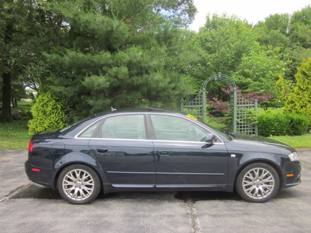 Audi A4 Deville Base Sedan