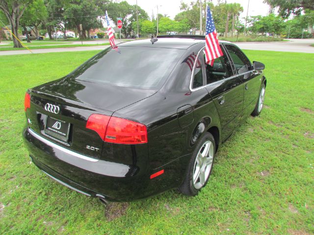 Audi A4 2008 photo 28