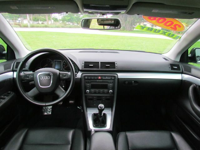 Audi A4 2008 photo 53