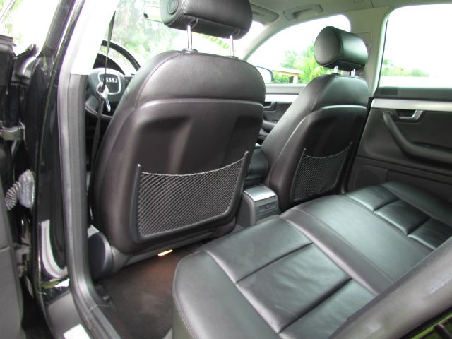 Audi A4 2008 photo 59