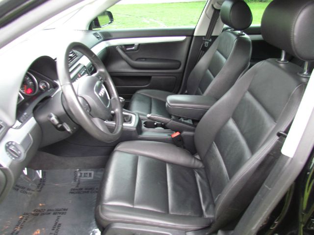 Audi A4 2008 photo 76