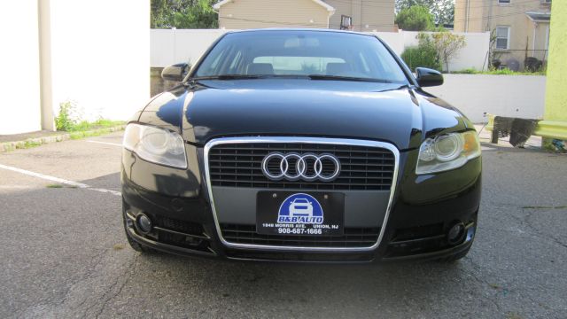 Audi A4 2008 photo 1