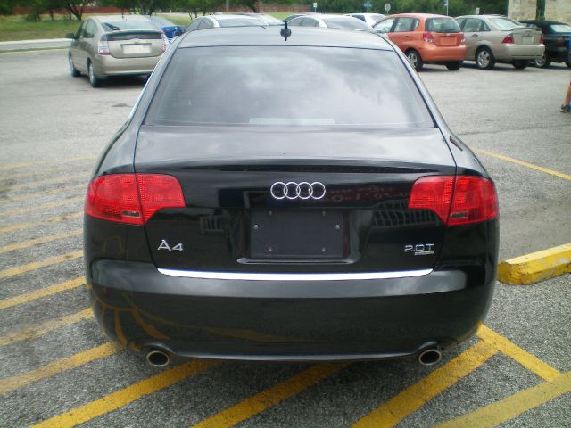 Audi A4 2008 photo 10