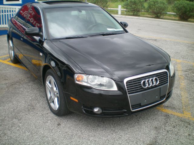 Audi A4 2008 photo 8