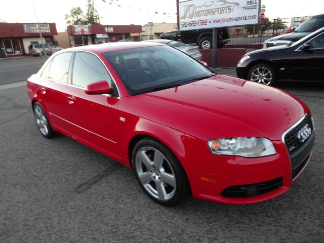 Audi A4 2008 photo 2