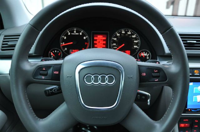 Audi A4 2008 photo 1