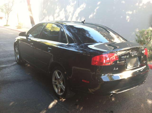 Audi A4 2008 photo 4