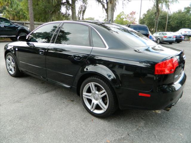 Audi A4 2008 photo 4