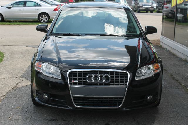 Audi A4 2008 photo 3