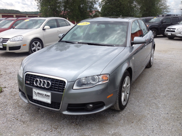 Audi A4 2008 photo 1