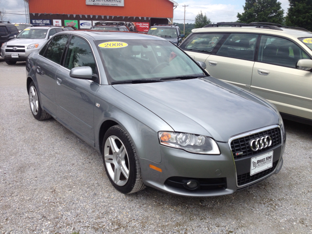 Audi A4 2008 photo 2