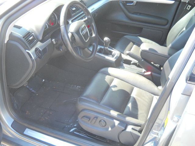 Audi A4 2008 photo 2