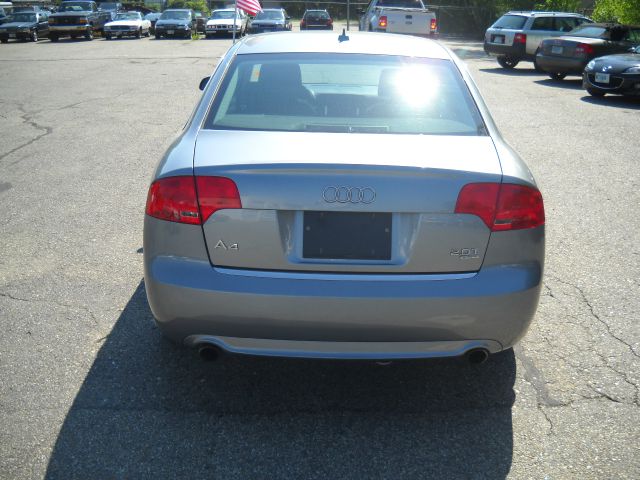 Audi A4 2008 photo 3