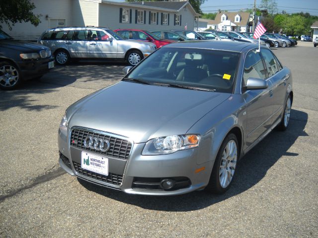 Audi A4 2008 photo 5