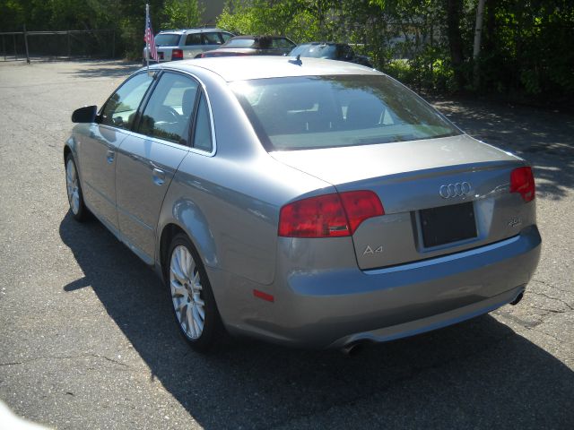 Audi A4 2008 photo 7