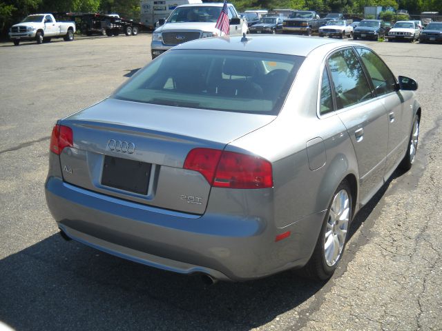 Audi A4 2008 photo 8