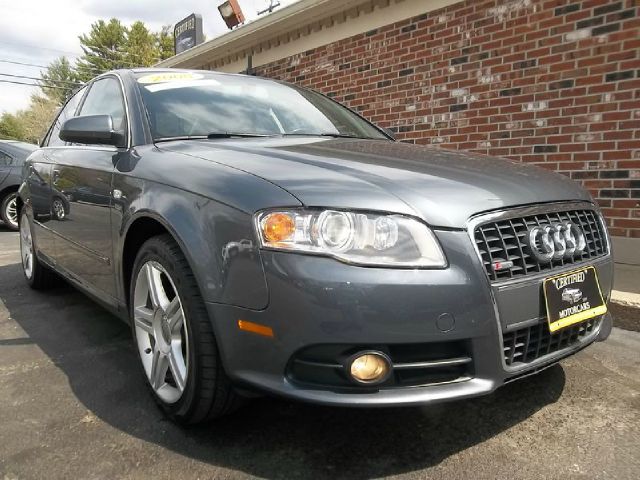 Audi A4 2008 photo 3