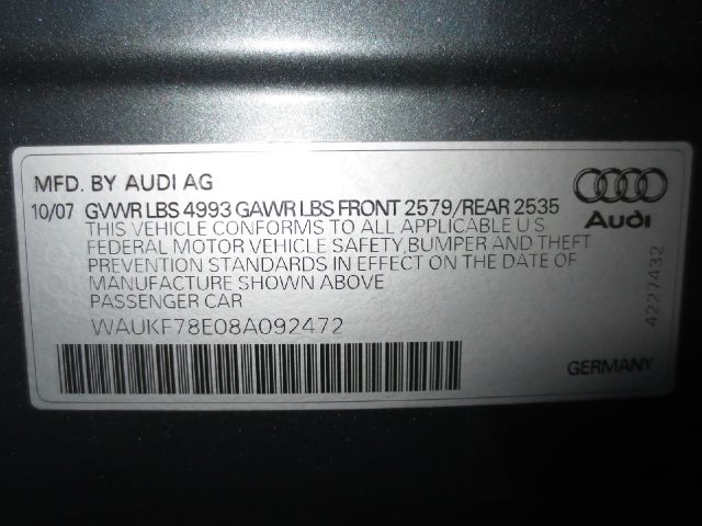 Audi A4 2008 photo 11