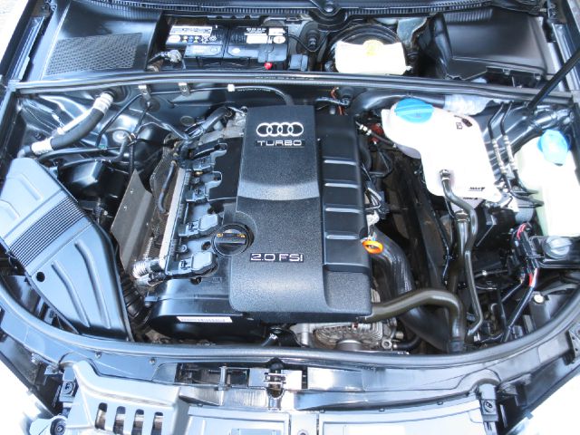 Audi A4 2008 photo 12