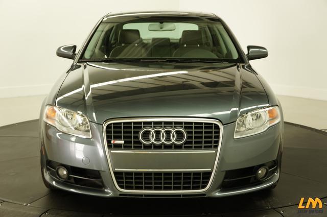 Audi A4 2008 photo 4