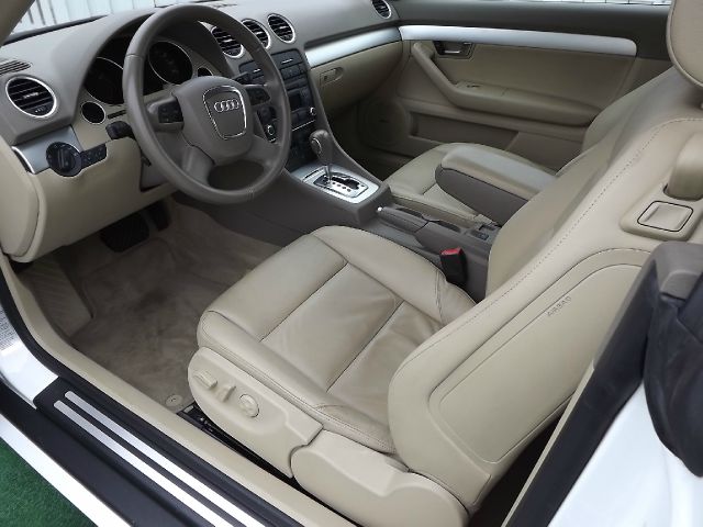 Audi A4 2009 photo 20