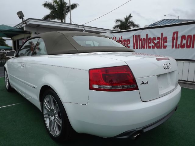 Audi A4 2009 photo 27