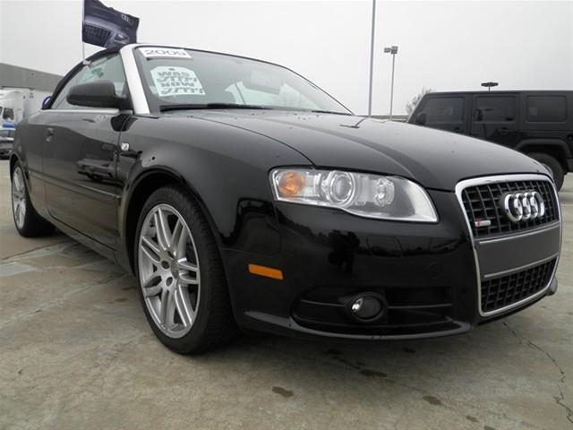 Audi A4 2009 photo 2