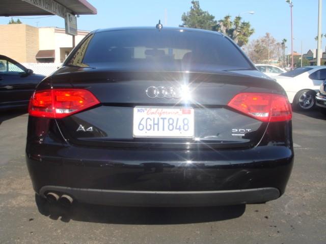 Audi A4 2009 photo 1