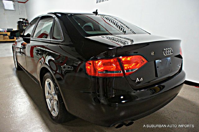 Audi A4 2009 photo 3