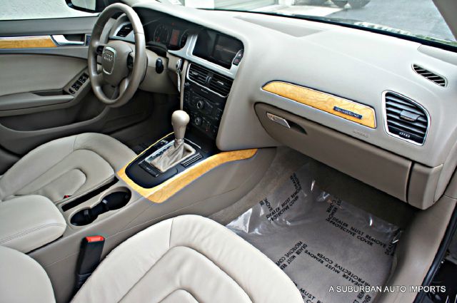 Audi A4 2009 photo 55