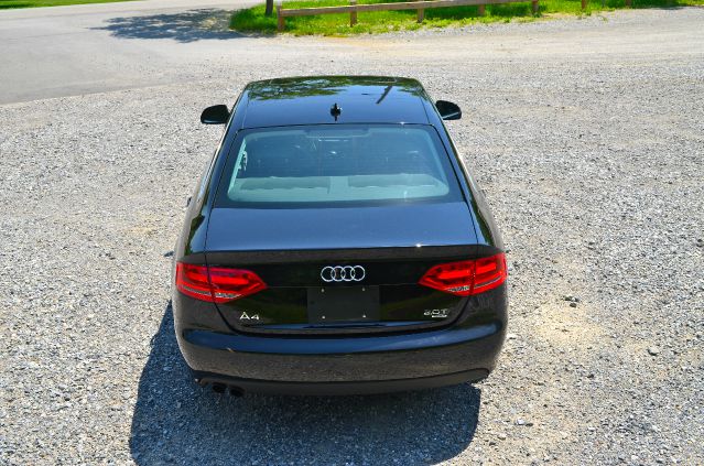 Audi A4 2009 photo 29