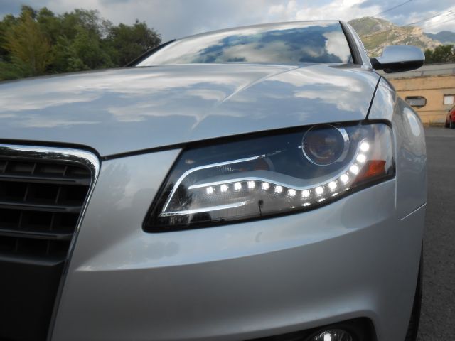 Audi A4 2011 photo 3