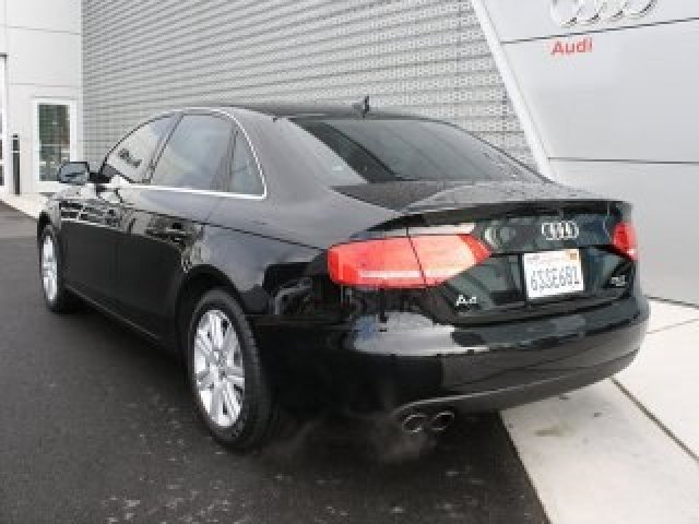 Audi A4 2012 photo 1