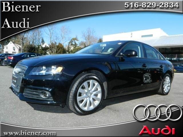 Audi A4 2012 photo 2