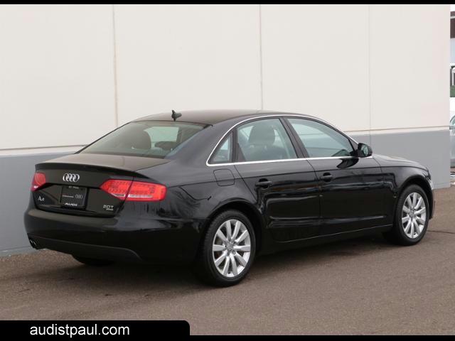 Audi A4 2012 photo 2